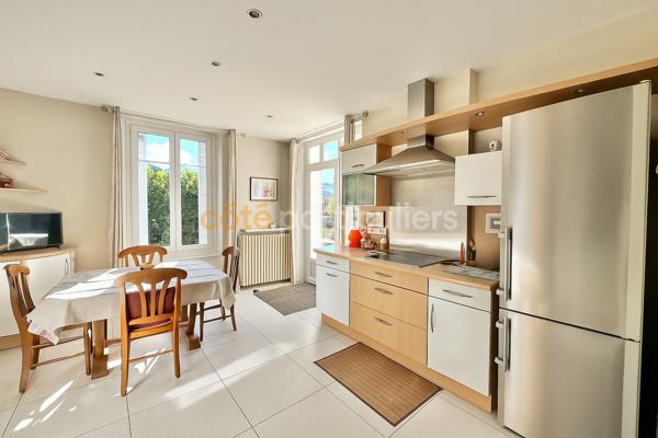 Vente Appartement133 m² - 5 Pièces - VALS PRES LE PUY (43750)