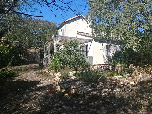 Maison
         4 pièces
        - 99 m² 357 000 € *