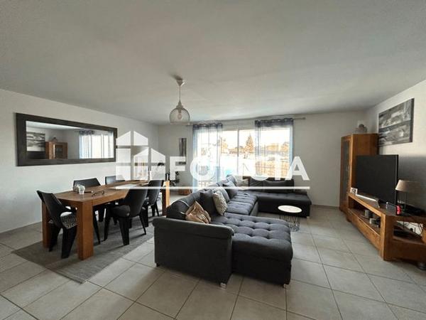 Location Maison 4 pièces 88 m² - IMPASSE SISE 255 CHEMIN BLANC Orange 84100