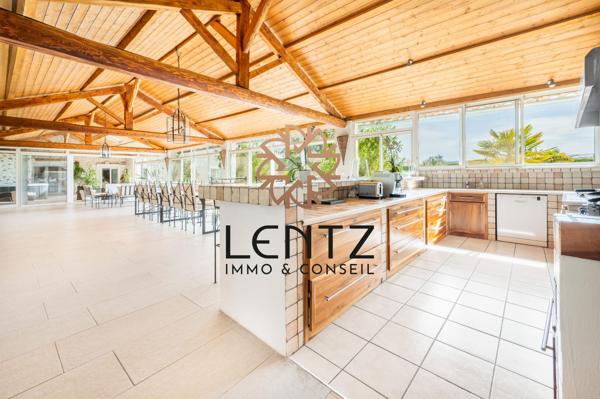 Un domaine d’exception entre charme et art de vivre – Propriété de caractère avec piscine et dépendances