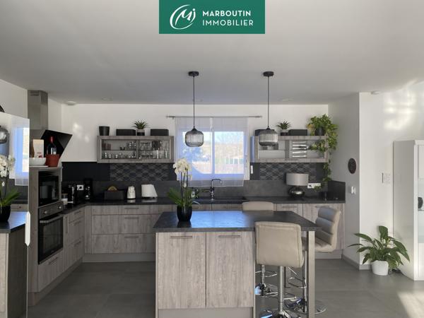 Maison 6 pièce(s) 4 chambre(s) 185 m²