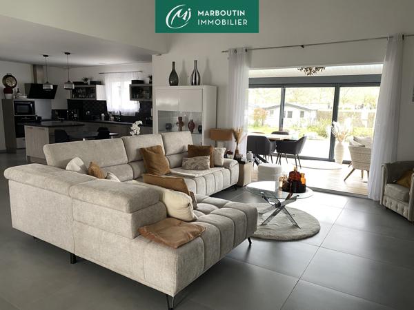 Maison 6 pièce(s) 4 chambre(s) 185 m²