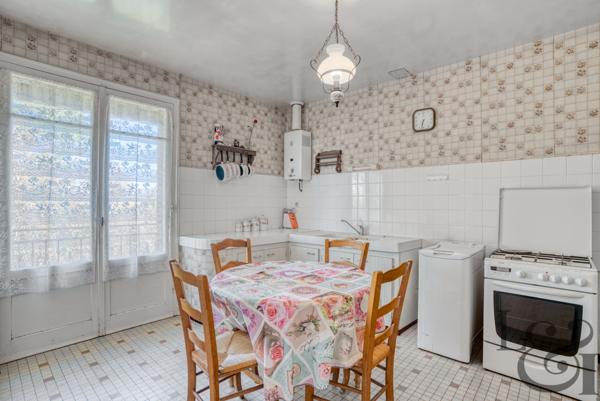 A vendre maison sur sous-sol des années 1970 en campagne de Sainte-Livrade