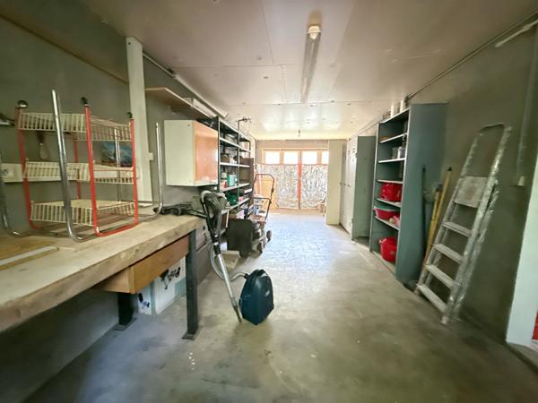 A VENDRE : MAISON RENOVEE AVEC JARDIN, GARAGE ET POTENTIEL LOCATIF A AX-LES-THERMES