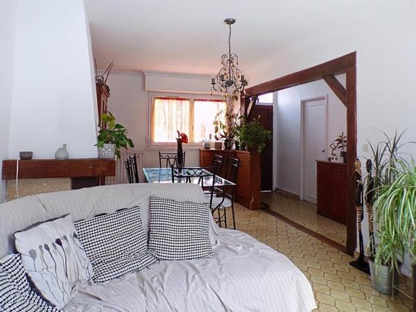 proche écoles et transport