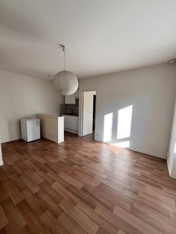 TYPE II - PROMENADE DES COURS