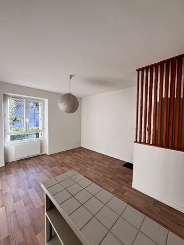 TYPE II - PROMENADE DES COURS