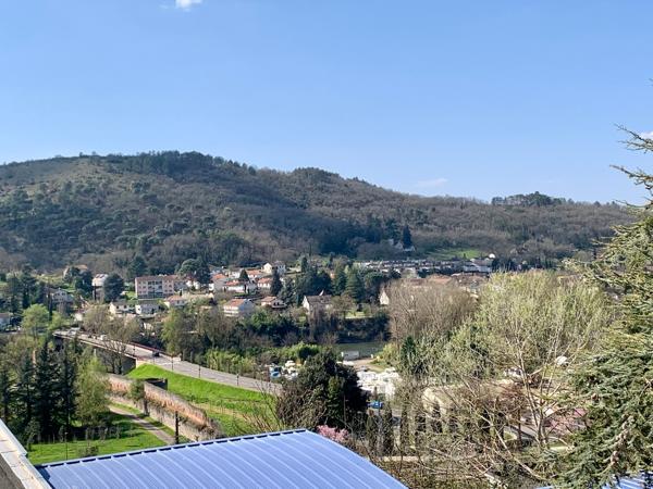 Cahors centre - Vente appartement T3 avec cave et place de parking