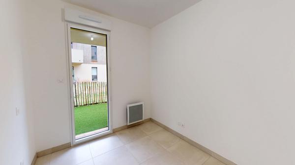 Appartement Agde 3 pièce(s) 59.71m2 terrasse résidence avec piscine rez de jardin