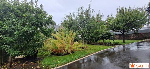 Maison de ville 4 ch terrain garage dépendance