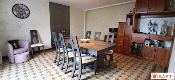 Maison de ville 4 ch terrain garage dépendance