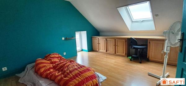 Maison de ville 4 ch terrain garage dépendance