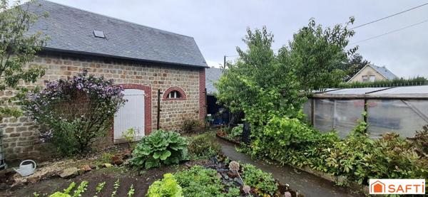 Maison de ville 4 ch terrain garage dépendance