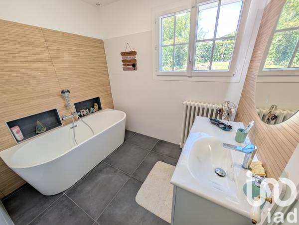 Maison à vendre 6 pièces 156 m² Chauvigny