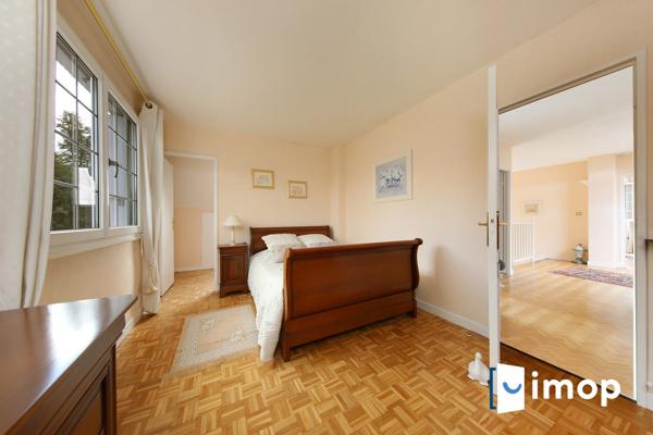 Belle demeure dans un environnement de prestige