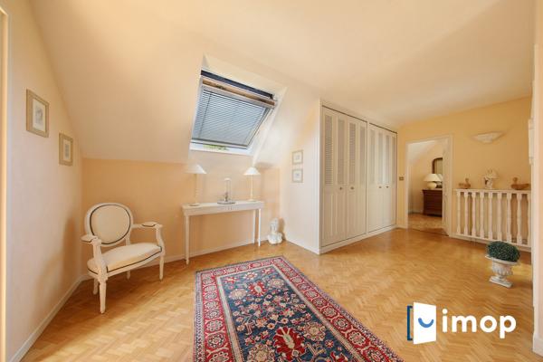 Belle demeure dans un environnement de prestige