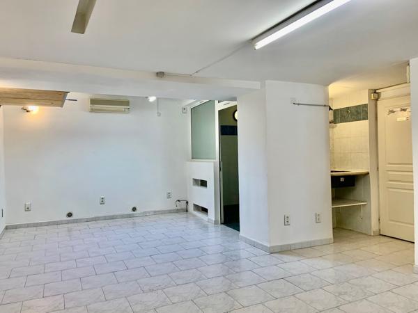 Local professionnel / commercial