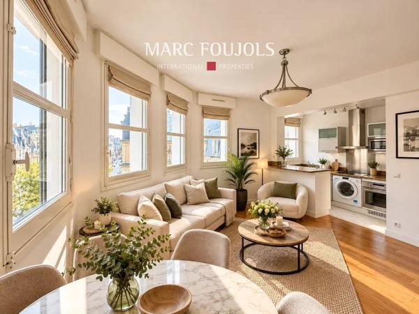 (English) Bright Furnished 2-Room Apartment in Porte-Dauphine