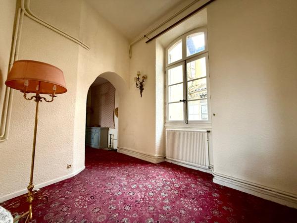 Lodève (34700) Appartement de prestige 185 m² – 4 chambres – Ancien hôtel particulier