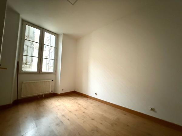 Lodève (34700) Appartement de prestige 185 m² – 4 chambres – Ancien hôtel particulier