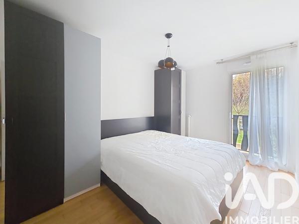 Location appartement 2 pièces 48 m² Suresnes