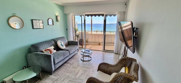 Appartement face à la mer à Antibes/Juan-les-Pins