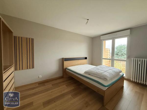 Appartement à louer 2 pièces 49.93m² Metz (57000)