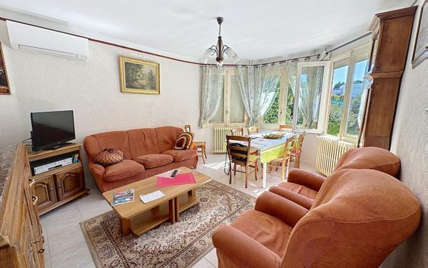 Maison à vendre    5 pièces • 94 m2 Montfavet - Avignon