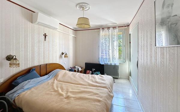 Maison à vendre    5 pièces • 94 m2 Montfavet - Avignon