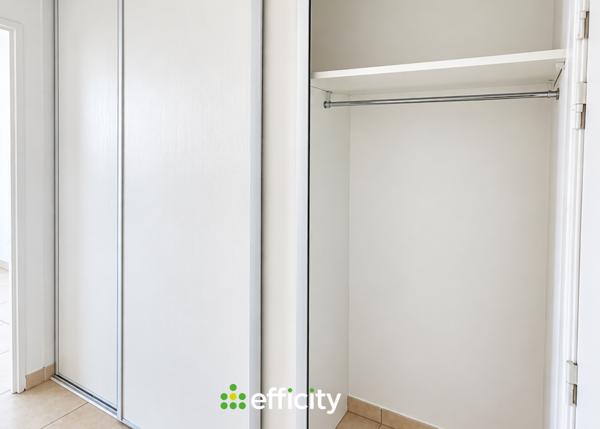 Appartement
         1 pièce
        - 29 m² Exclusivité 120 000 € *