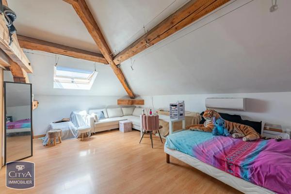 Maison à vendre 9 pièces 230m² Lorette (42420)