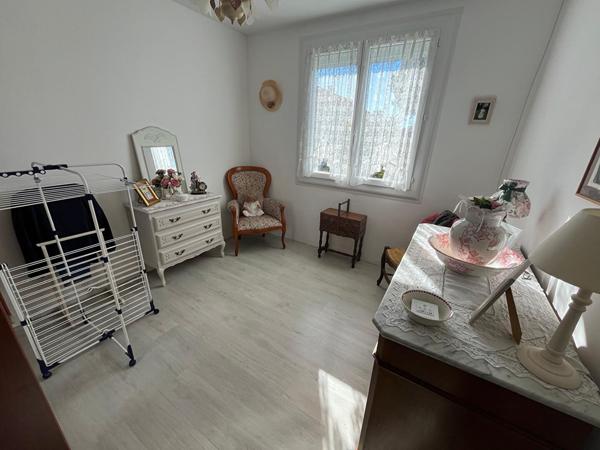 PRAYSSAC Maison 3 chambres