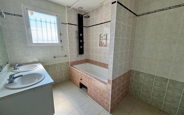 Maison à vendre    4 pièces • 64 m2 Lempaut