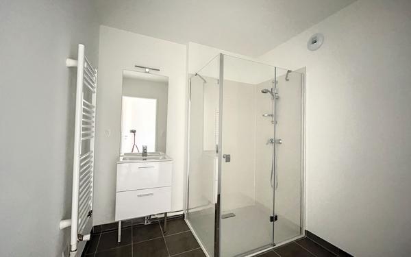 Appartement à louer    3 pièces •  Creil