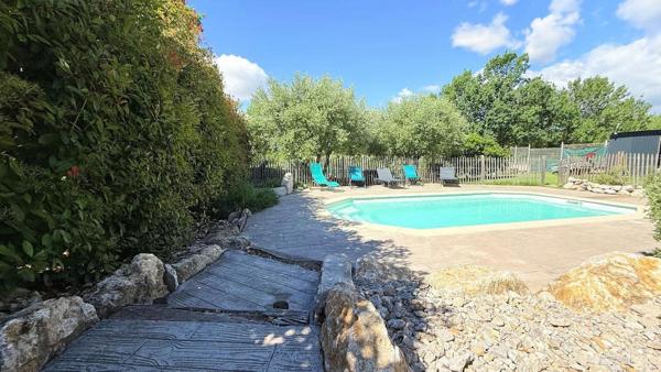 À Pézenas, au calme absolu, avec vue dégagée