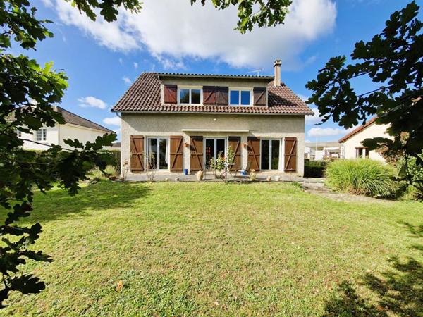 Maison Vouneuil Sous Biard 6 pièce(s) 152m2