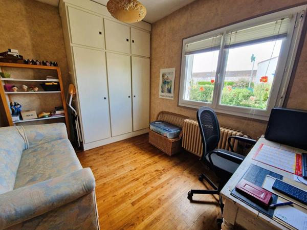 Maison Vouneuil Sous Biard 6 pièce(s) 152m2