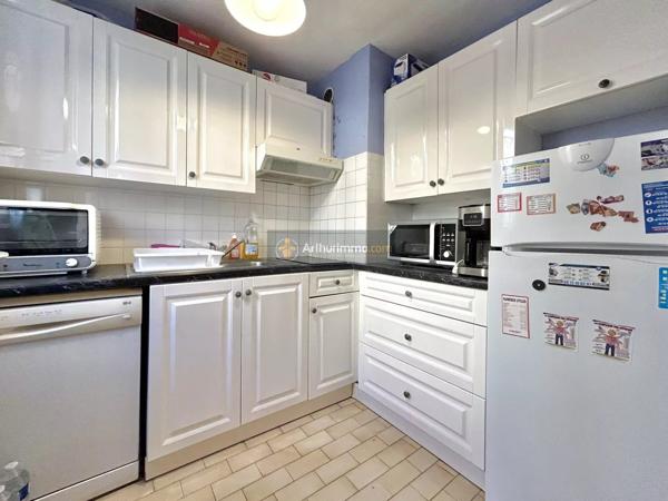 Vente                                                      Appartement
                        
                     2 pièces                      39 m2                     à Saint-Aygulf