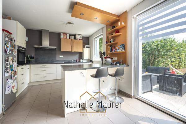 Entre appartement et maison 3/4 pièces avec terrasse, jardin et garage 295 000 € H.A.I.*