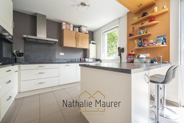Entre appartement et maison 3/4 pièces avec terrasse, jardin et garage 295 000 € H.A.I.*