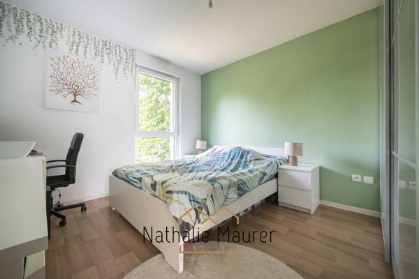 Entre appartement et maison 3/4 pièces avec terrasse, jardin et garage 295 000 € H.A.I.*
