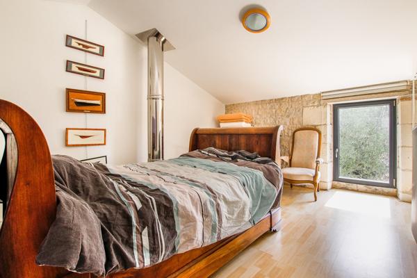 MAISON 5 PIECES AVEC SPA ET JARDIN INTIMISTE - LAGORD - CHARENTE MARITIME