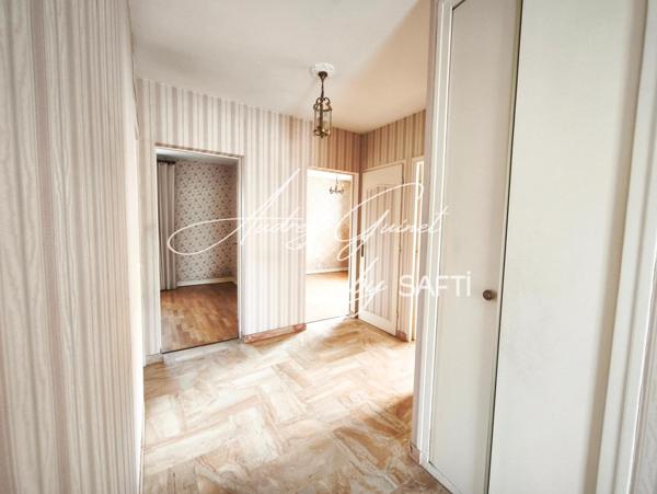 Maison familiale en bordure de clain