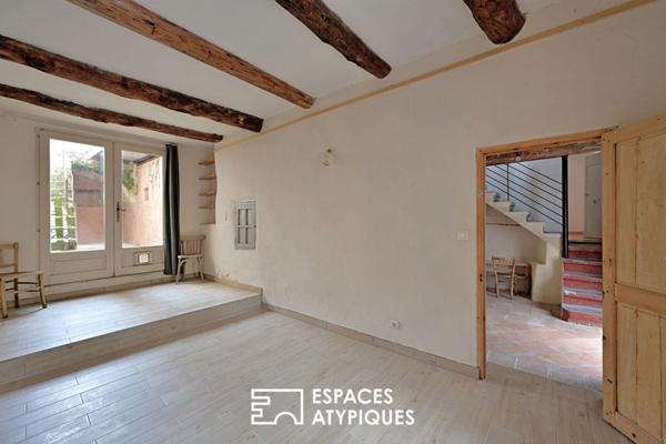 Maison ancienne et sa terrasse secrète