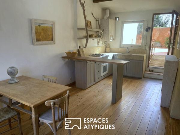 Maison ancienne et sa terrasse secrète