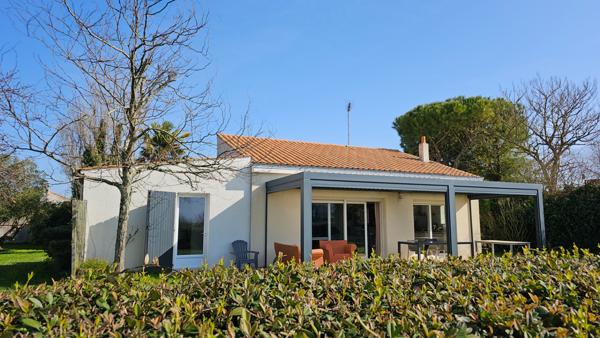 MAISON BORD DE MER PLEINE DE CHARME