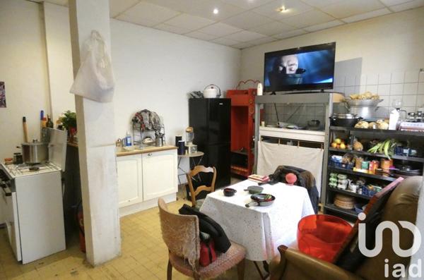 Maison de village 5 pièces de 164 m² à Chauffailles (71170)