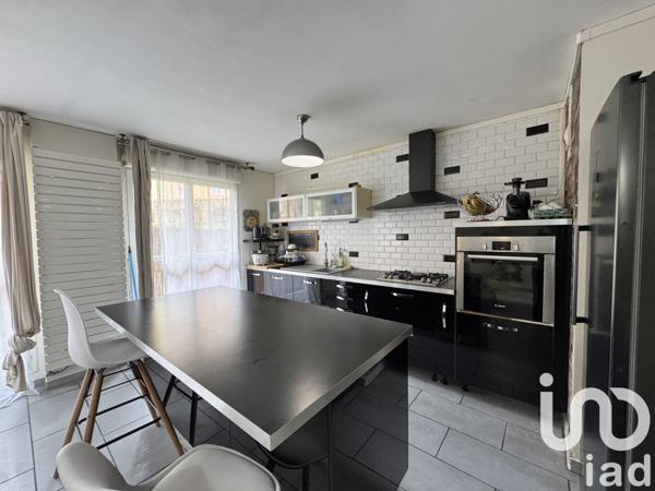 Appartement à vendre 4 pièces 83 m² Combs-la-Ville