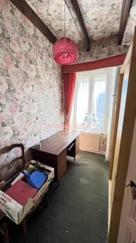 Maison à vendre 10 pièces de 200 m²