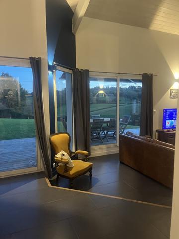 Mouguerre (64990) Elégante maison à ossature bois avec vue dégagée